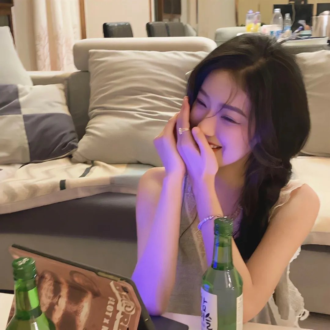 嚣张狂妃海报
